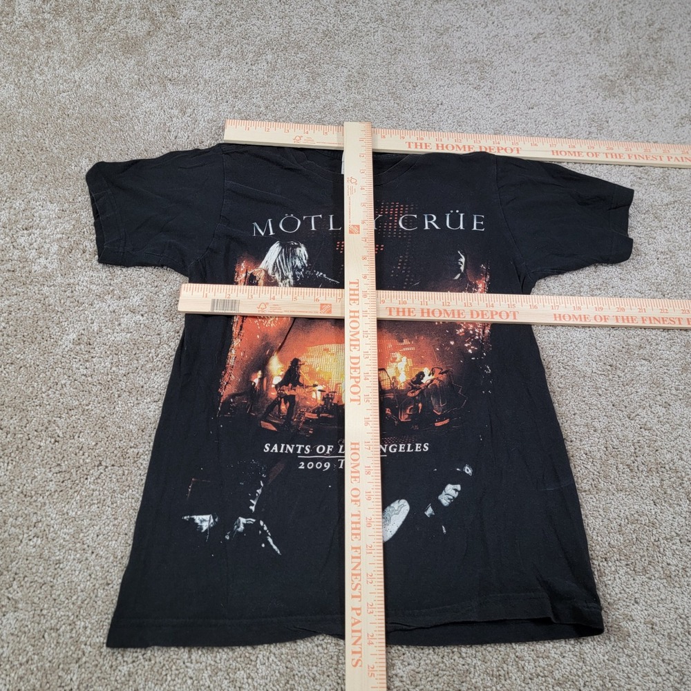 Motley Crue Saints of Los Angeles Tour Tultex Size Small Graphic Tee Rock Band - Picture 2 of 4